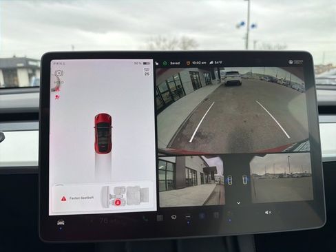 Used 2021 Tesla Model Y Long Range image 27