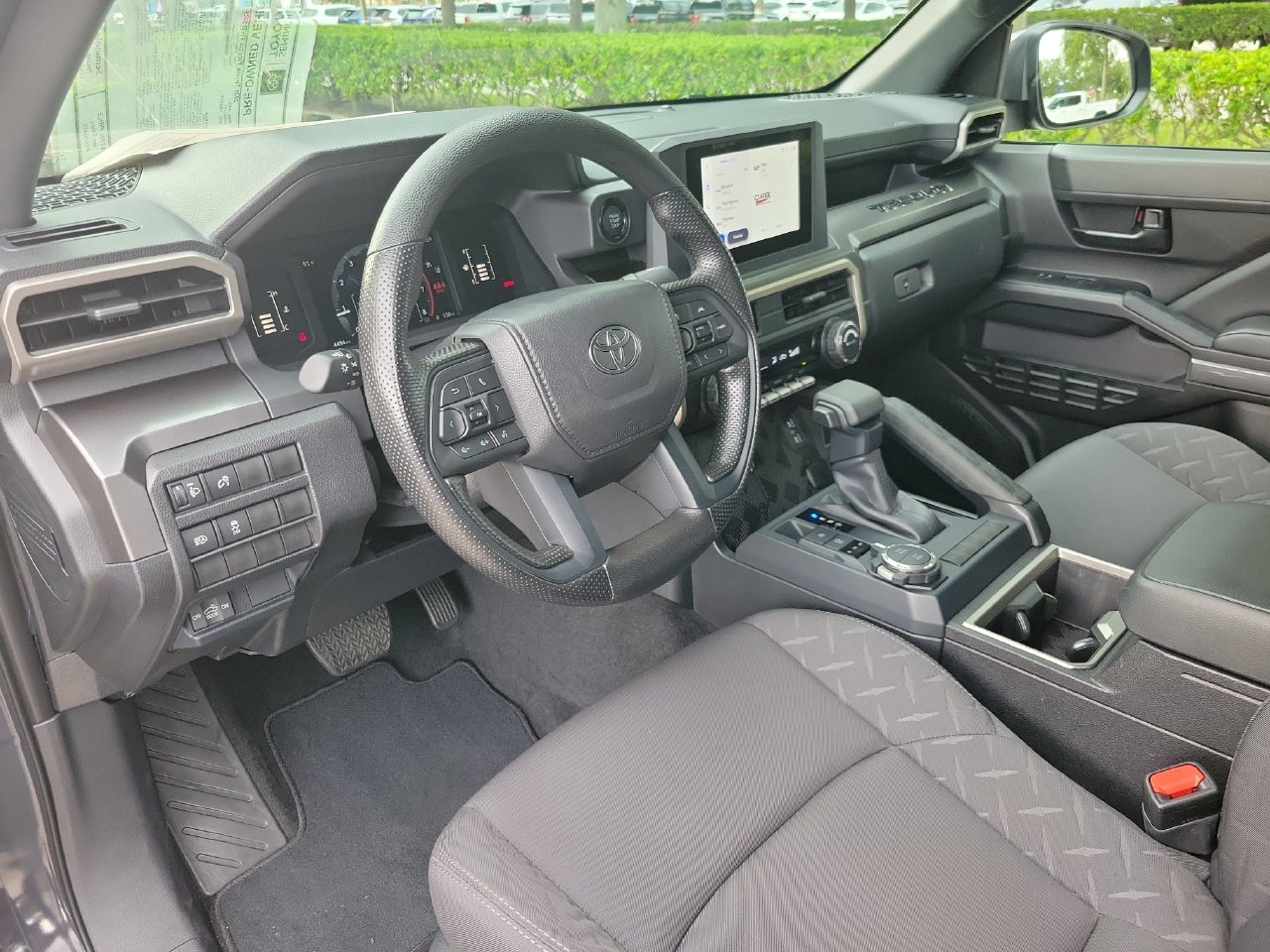 Used 2026 Toyota Tacoma SR5 AWD/4WD image 15