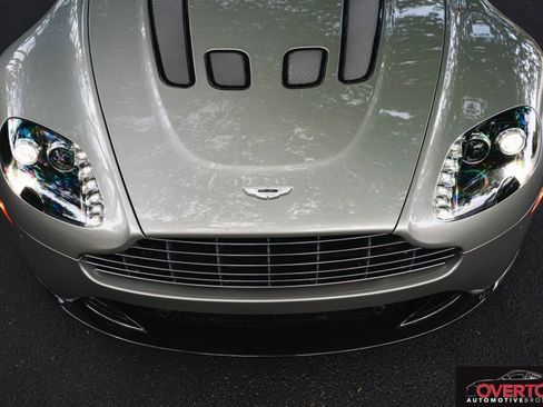 Used 2017 Aston Martin V12 Vantage S image 11