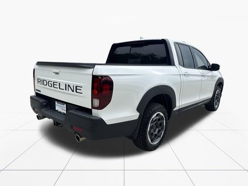 Used 2024 Honda Ridgeline Black Edition image 9