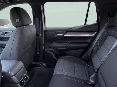 New 2026 GMC Terrain Elevation w/ Technology Package II AWD/4WD image 10
