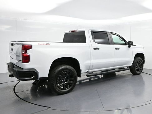 Used 2025 Chevrolet Silverado 1500 Custom Trail Boss w/ Turbomax Blackout Package AWD/4WD image 7