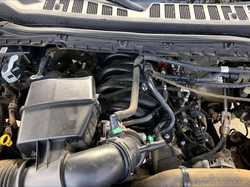 Used 2024 Ford F350 XLT w/ 360-Degree Camera Package image 32