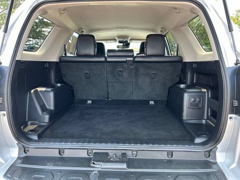 Used 2023 Toyota 4Runner TRD Off-Road Premium AWD/4WD image 15