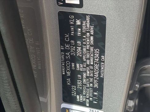 Used 2024 Kia Forte LXS w/ LXS Technology Package image 23