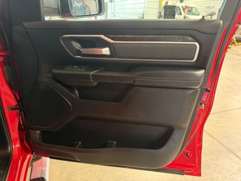 Used 2020 RAM 1500 Big Horn AWD/4WD image 8