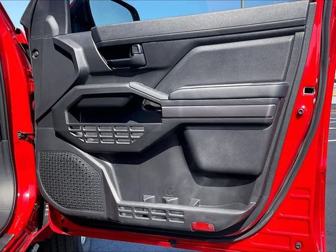 Used 2026 Toyota Tacoma SR5 image 21