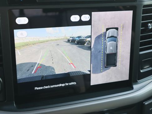 New 2025 Ford F150 XLT w/ Equipment Group 302A MID image 28