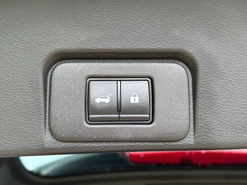 Used 2023 Nissan Rogue Platinum w/ Platinum Premium Package FWD image 7