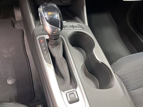 New 2026 Buick Envista Sport Touring w/ Convenience I Package FWD image 17