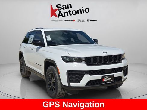 New 2026 Jeep Grand Cherokee Altitude AWD/4WD image 2