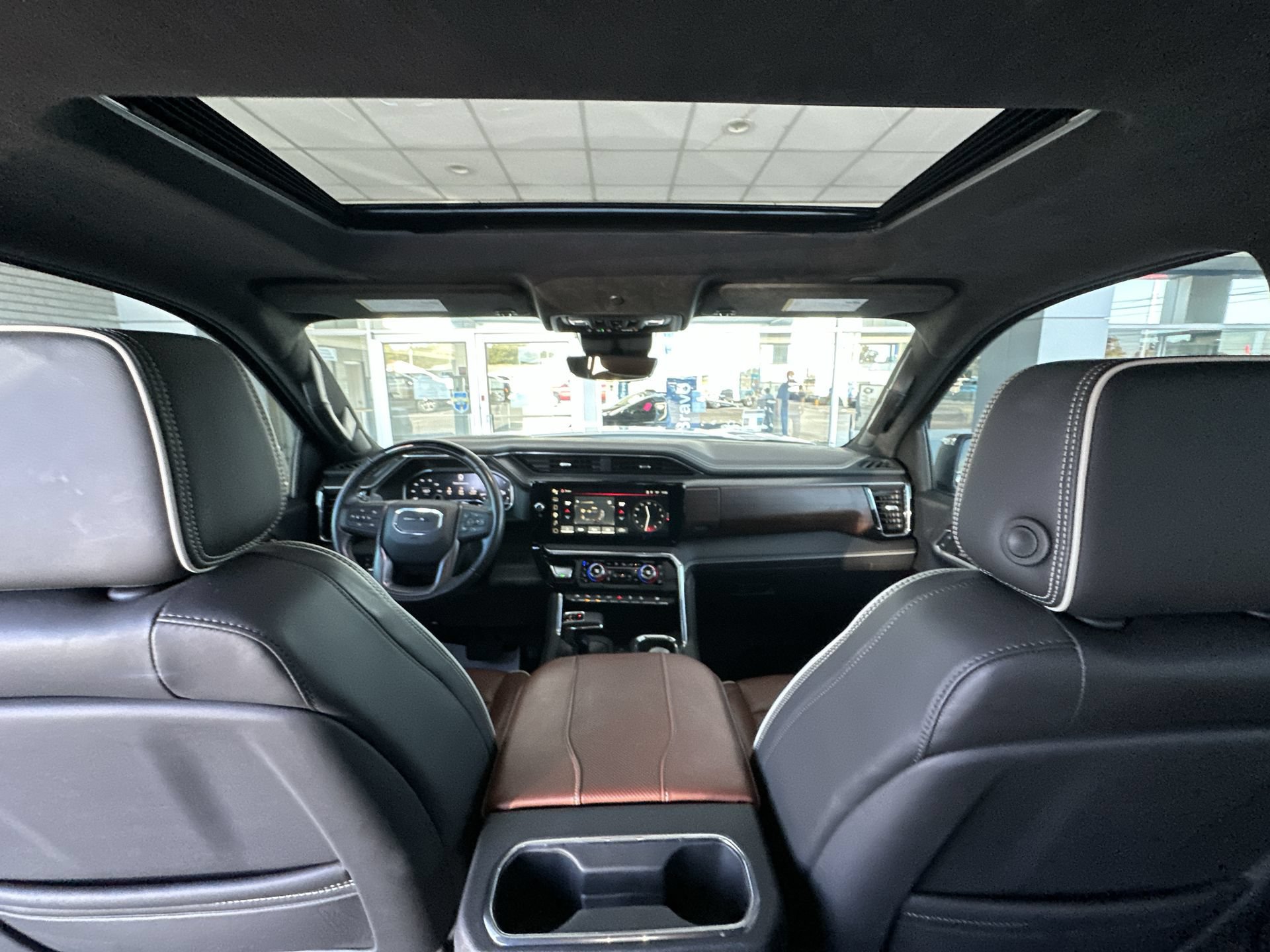Certified 2024 GMC Sierra 1500 Denali Ultimate AWD/4WD image 21