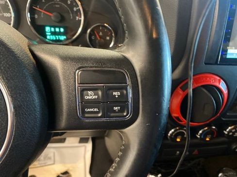 Used 2015 Jeep Wrangler Unlimited Sport w/ Quick Order Package 24S AWD/4WD image 15