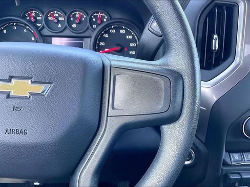 Used 2025 Chevrolet Silverado 2500 Custom w/ Custom Value Package AWD/4WD image 11