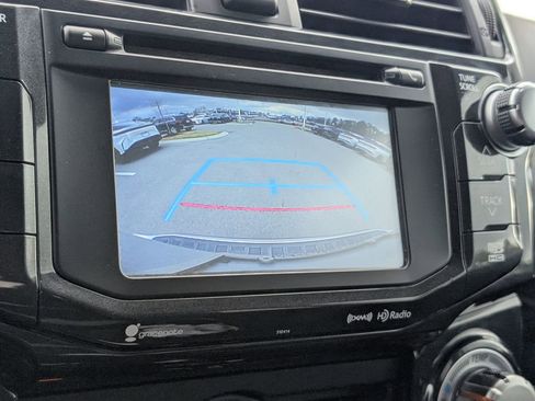 Used 2019 Toyota 4Runner TRD Off-Road Premium image 9