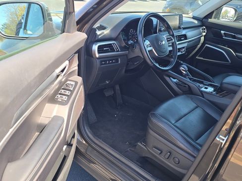 Used 2021 Kia Telluride S image 9