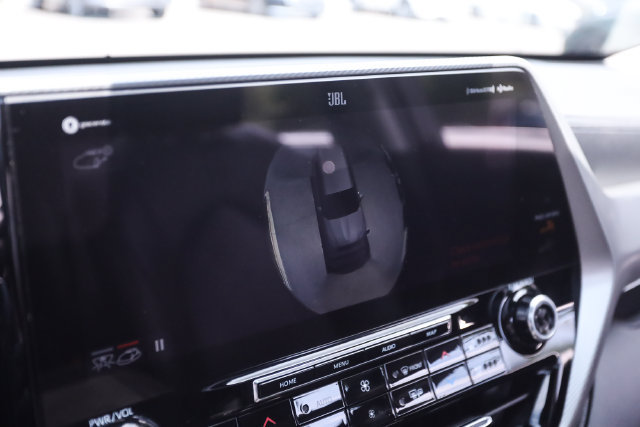 Used 2020 Toyota Highlander Platinum AWD/4WD image 35