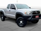 Used 2015 Toyota Tacoma 4x4 Access Cab image 2