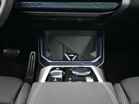 Used 2025 BMW X3 M50 w/ Premium Package image 10