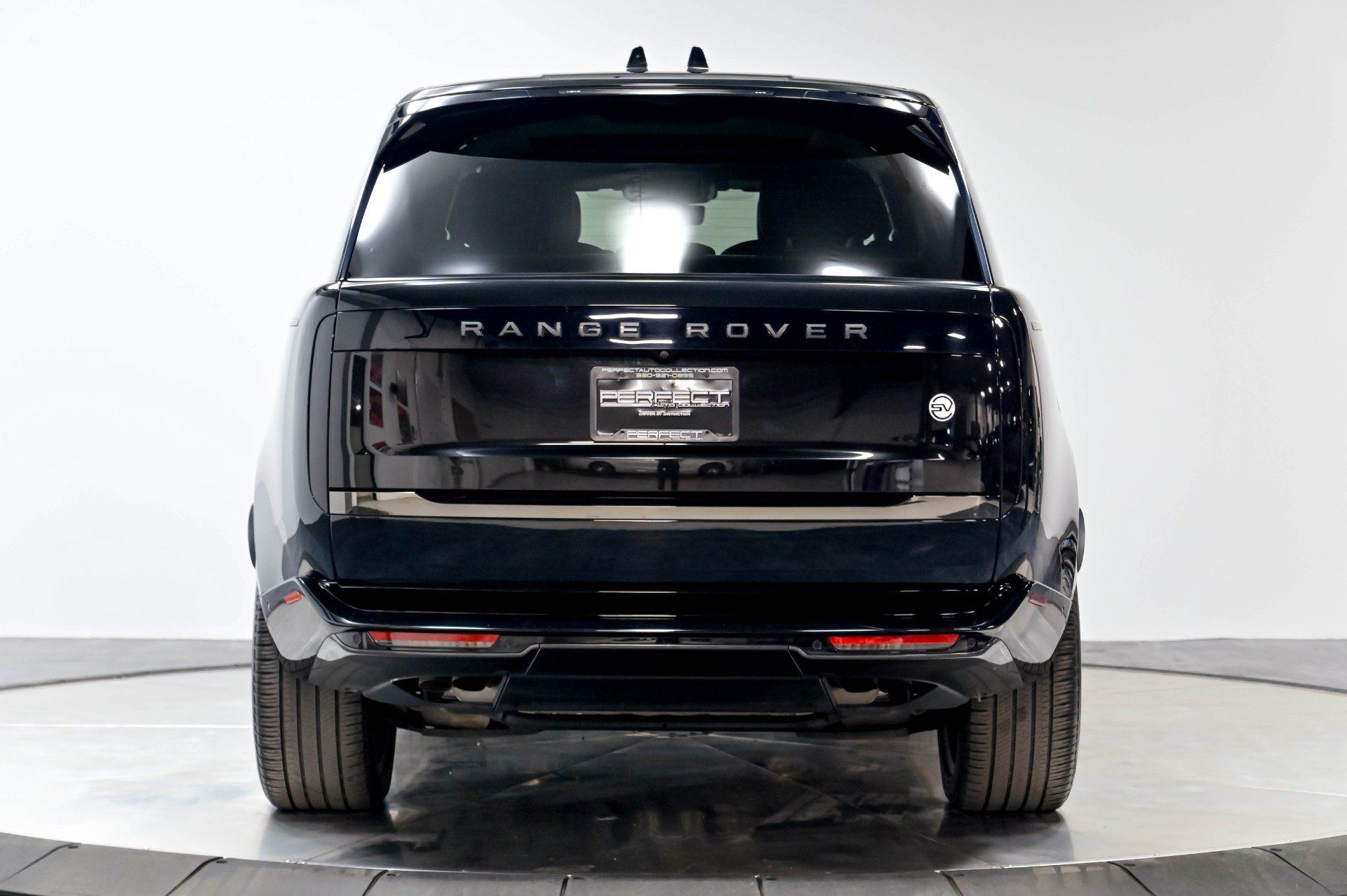Used 2023 Land Rover Range Rover LWB SV Autobiography AWD/4WD image 57