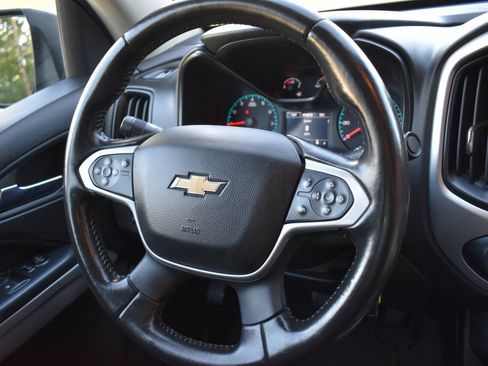 Used 2021 Chevrolet Colorado LT w/ Safety Package RWD image 24
