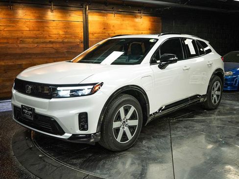Used 2024 Honda Prologue Touring image 2