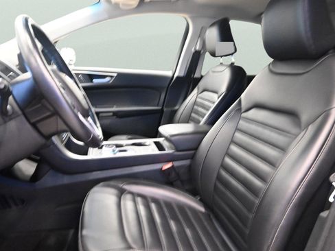 Certified 2023 Ford Edge SEL image 10