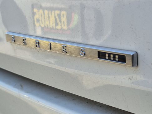 Used 2024 Jeep Wagoneer Series III AWD/4WD image 30