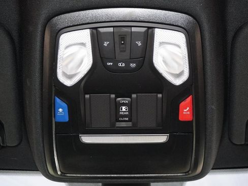 Used 2024 RAM 1500 Lone Star image 19