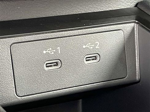 New 2026 Nissan Kicks SR w/ SR Premium Package image 17