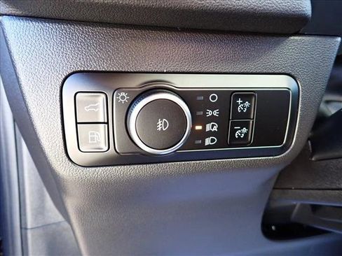 Used 2025 Ford Escape PHEV image 16