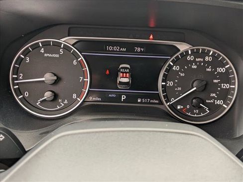 Used 2025 Nissan Rogue S image 10