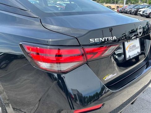 Used 2024 Nissan Sentra SV FWD image 12