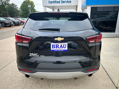 Used 2025 Chevrolet Blazer LT image 7