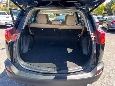 Used 2014 Toyota RAV4 Limited FWD image 25