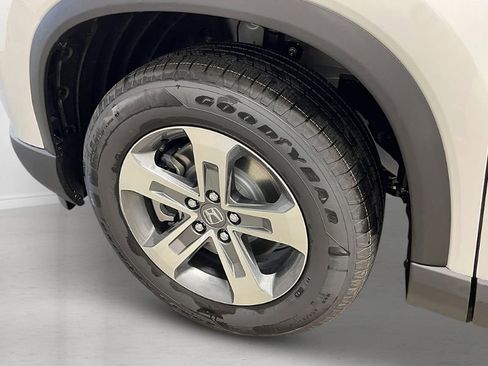 New 2025 Honda Pilot EX-L image 13