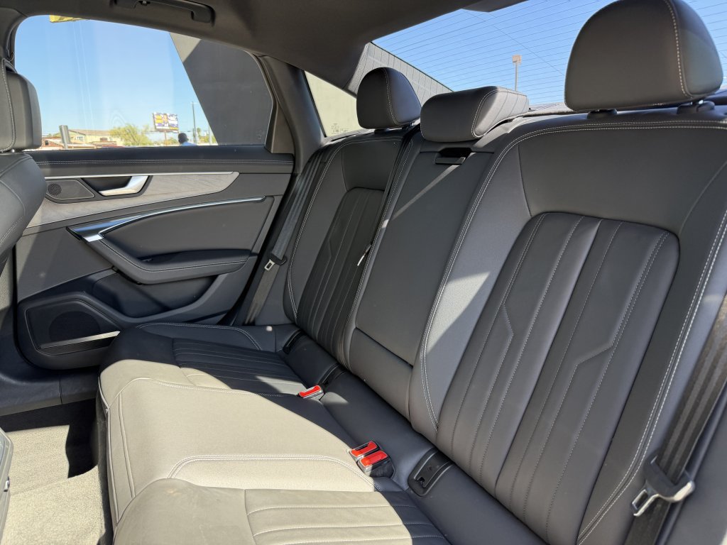 Used 2024 Audi A6 Premium Plus w/ Premium Plus Package AWD/4WD image 39