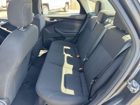 Used 2018 Ford Focus SEL FWD image 20