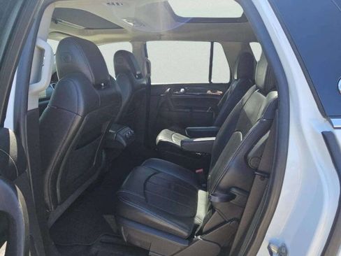 Used 2016 Buick Enclave Leather FWD image 7