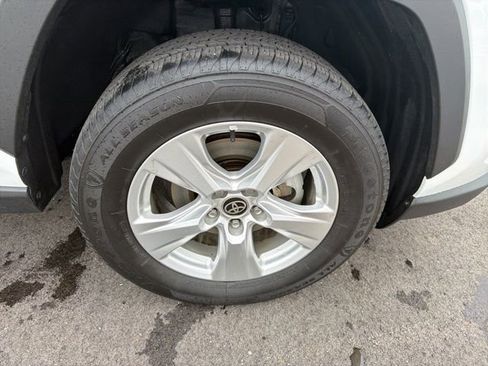 Used 2021 Toyota RAV4 XLE w/ XLE Grade Weather Package image 3