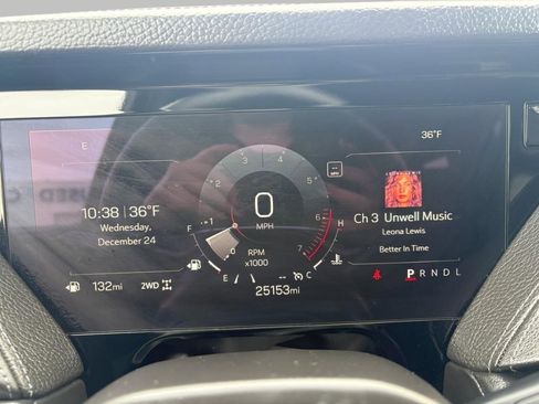 Certified 2025 GMC Yukon XL Denali image 17