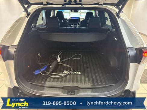 Used 2024 Toyota RAV4 XSE AWD/4WD image 20