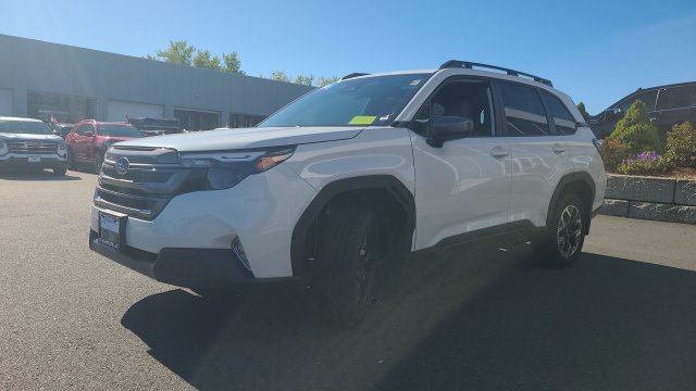 New 2026 Subaru Forester Premium AWD/4WD image 3