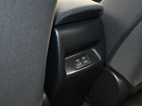 Used 2024 Toyota Corolla LE image 34