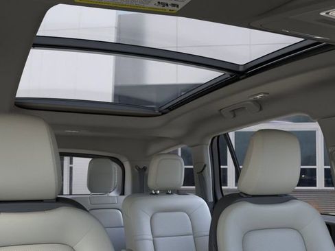 New 2026 Lincoln Aviator AWD image 22