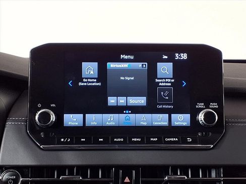 Used 2024 Mitsubishi Outlander SE image 18