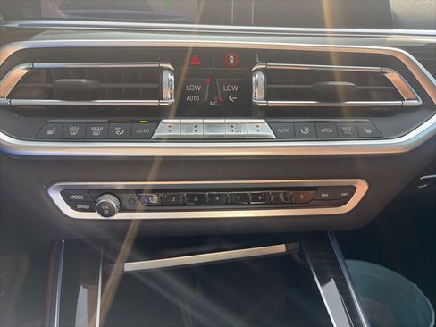 Used 2019 BMW X5 xDrive40i w/ Premium Package 2 image 20