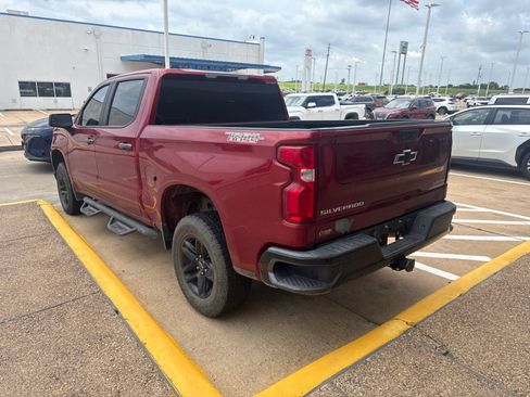 Used 2022 Chevrolet Silverado 1500 Custom Trail Boss w/ Safety Confidence Package AWD/4WD image 5