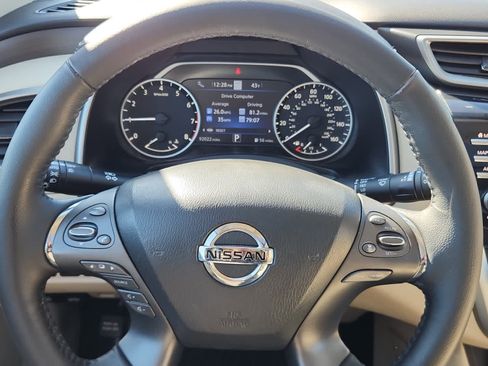 Used 2019 Nissan Murano Platinum w/ Cargo Package image 18