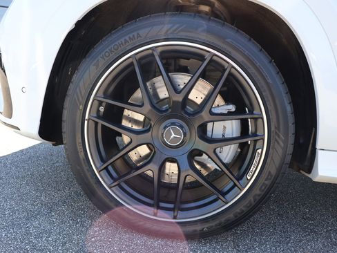 Certified 2024 Mercedes-Benz GLE 53 AMG 4MATIC Coupe image 9